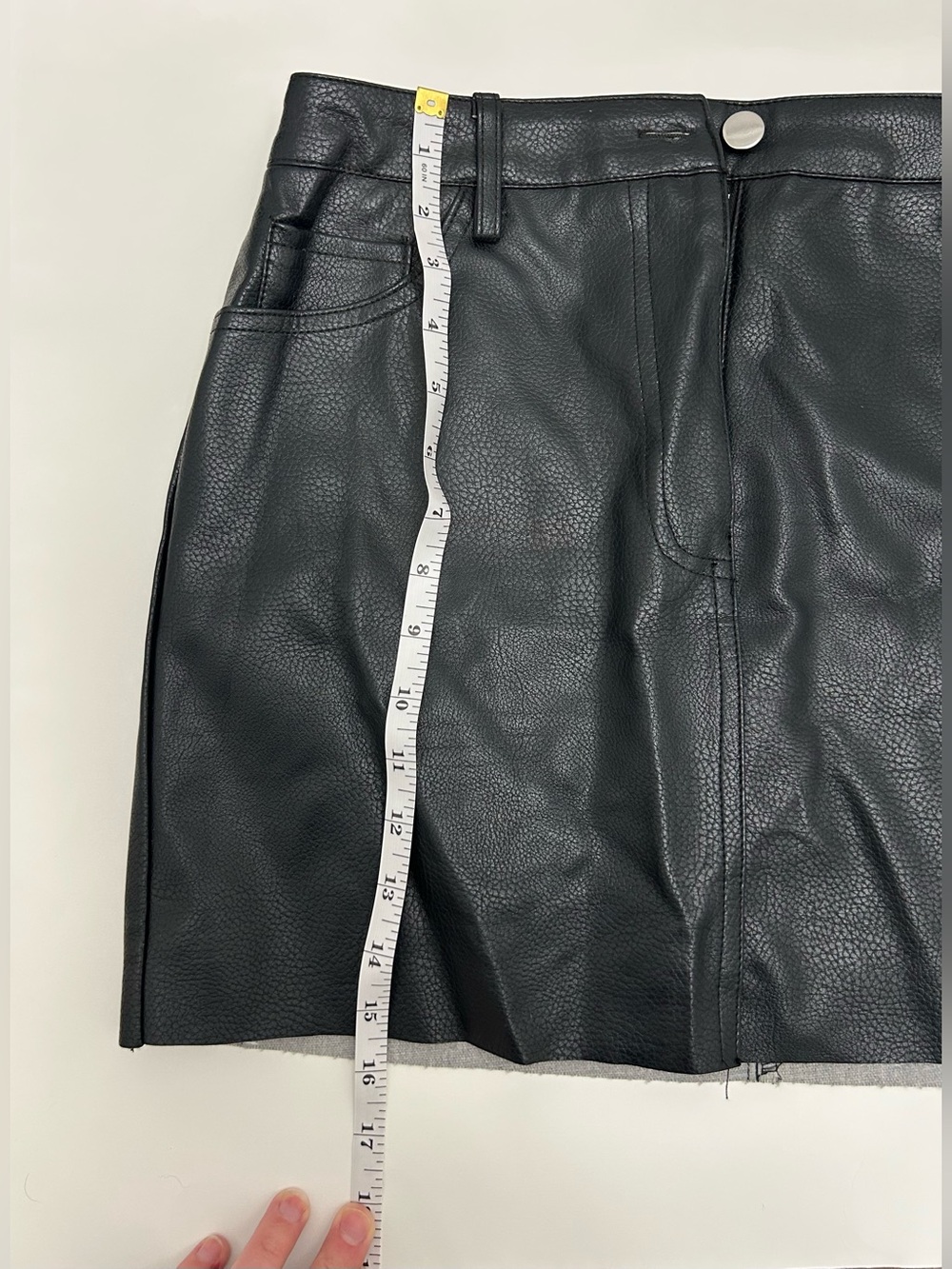 Forever 21 Black Faux Leather Mini Skirt - Large